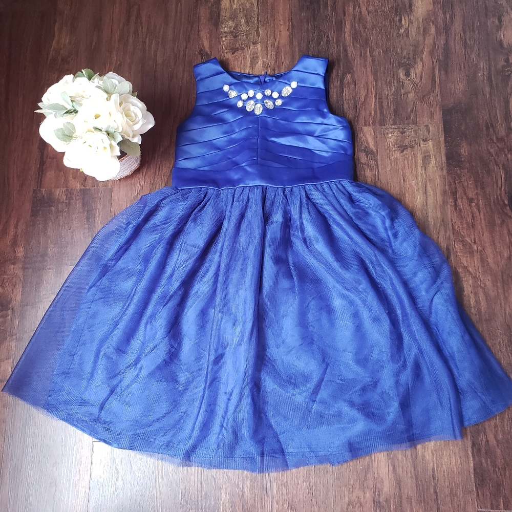 Girl's Dress